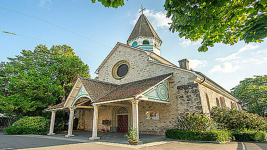 Eglise de St - Jean à Cour Eglise de St - Jean à Cour