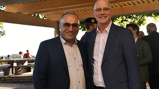 Culte synodal 2026 -Mazin Astefan et Pascal van Griethuysen, prêtre paroisse catholique chrétienne de Lausanne, membre de la Fédération des Églises anglicane et catholique-chrétienne du Canton de Vaud et direction des affaires religieuses. ©EERV 