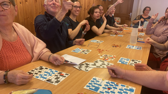 tablee de participants au loto rigolo