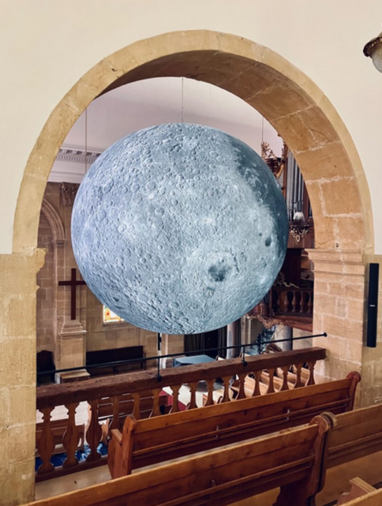 eerv_Yverdon Temple_moon_lune