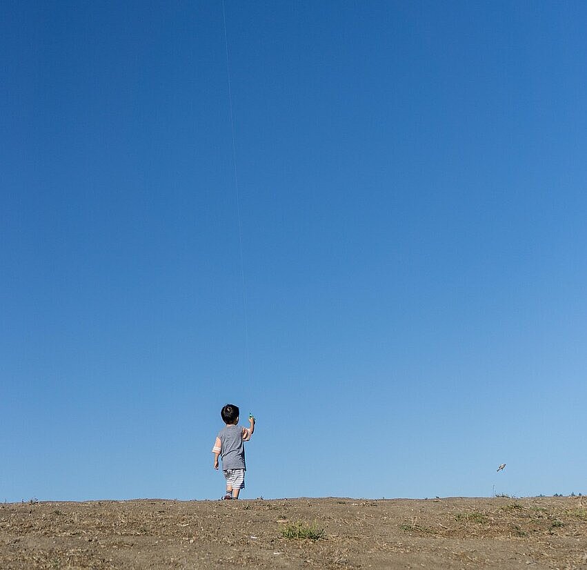 Enfant dans la nature