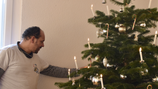 Il est temps d'allumer le sapin ! sapin, bougie, allumage