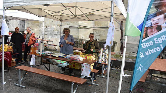 Stand EERV - Journée de l'Eglise réformée vaudoise - Place Saint-François - Lausanne 3 septembre 2022