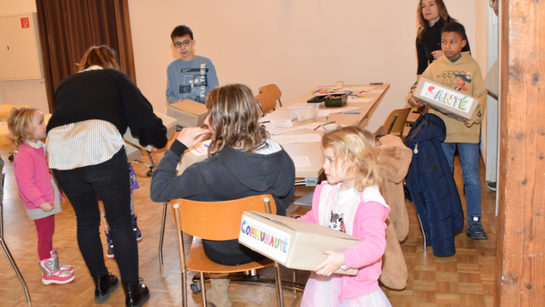 Les enfants ont colorié le carrousel des émotions