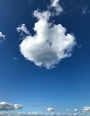 petit nuage qui s'élève, photo : Tania Netz