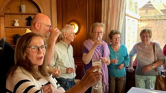 Hôtel des Trois Roses - Apéritif de bienvenue au Crémant d'Alsace